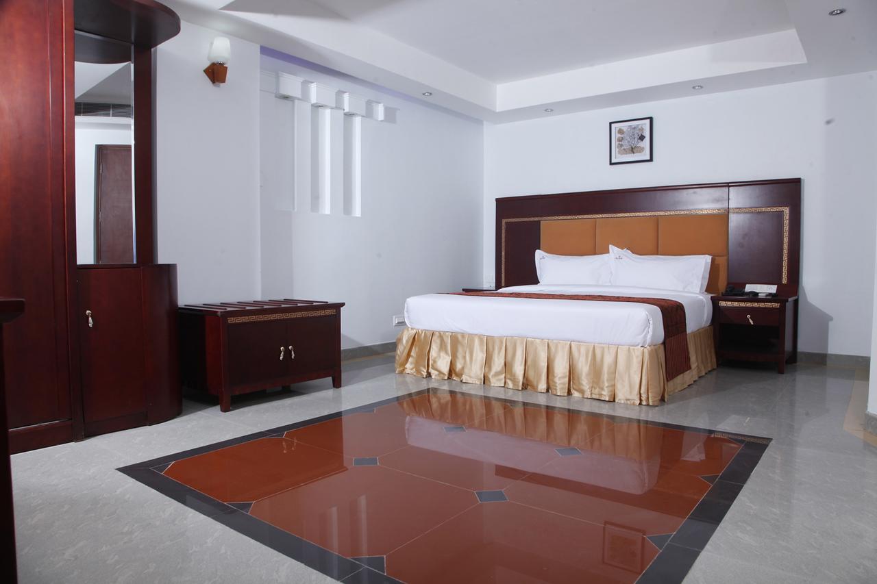 Hotel Hiton Perintalmanna Rom bilde